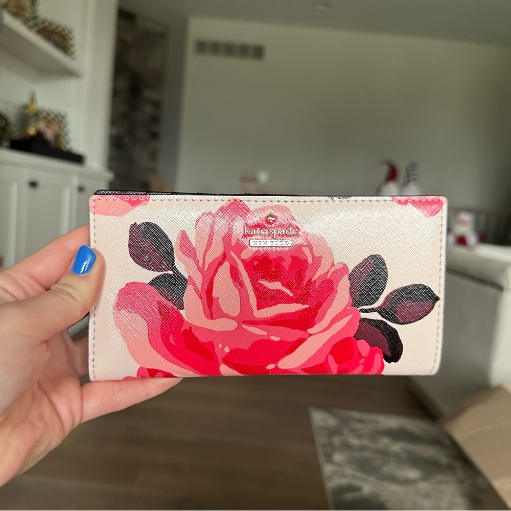 Kate Spade Cameron Street Roses Stacy Leather Bifold Snap Wallet Pink Multi